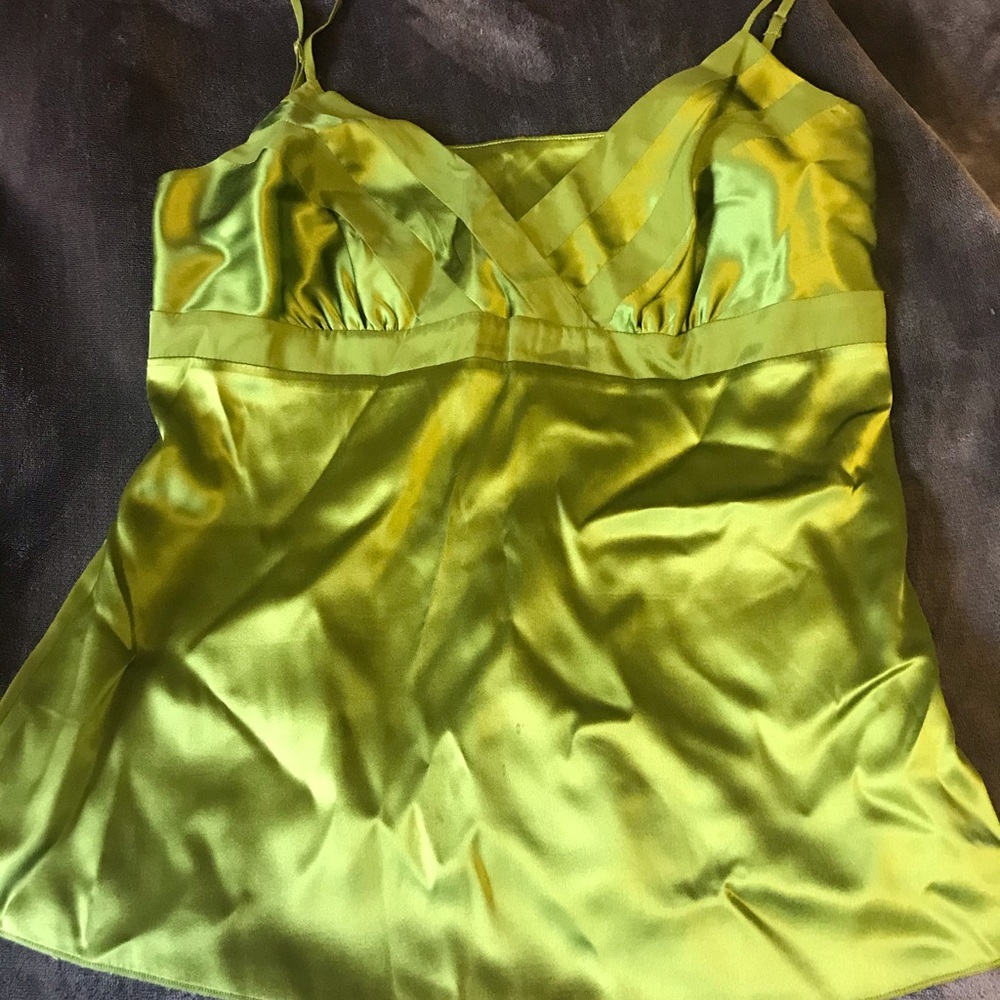 Bebe top in L
